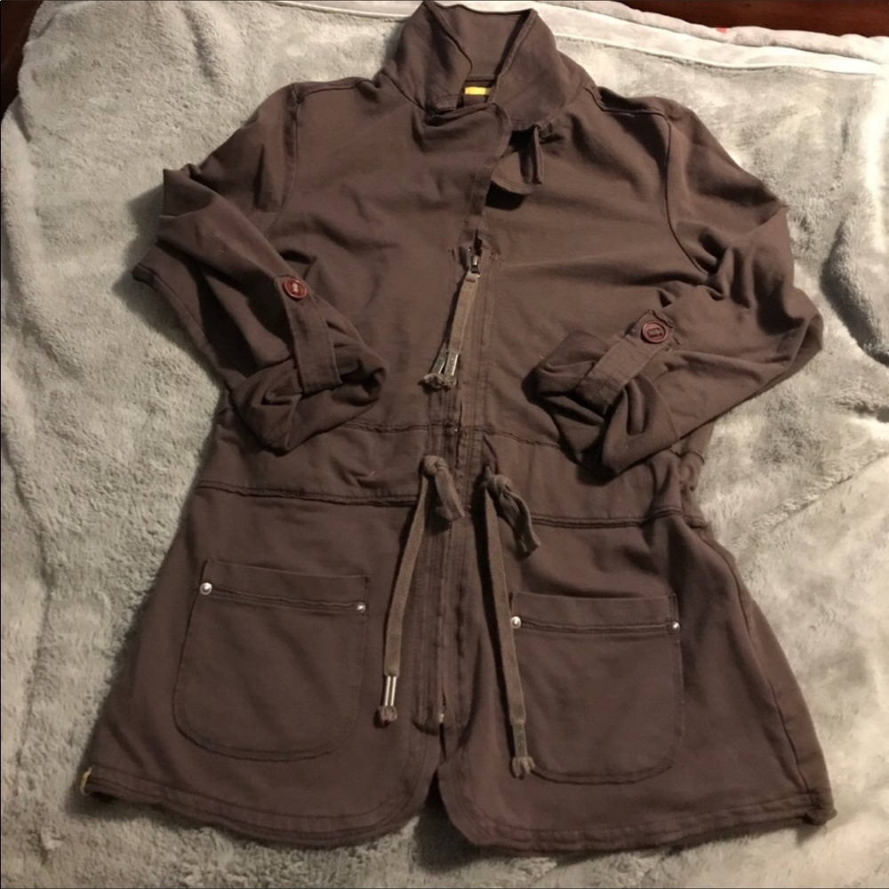 Anthropologie sweatshirt